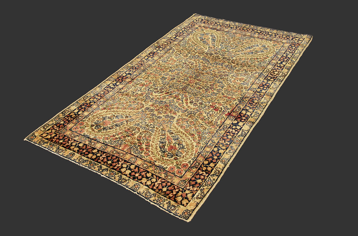 Semi-Antique Persian Kerman Rug n°:28177470